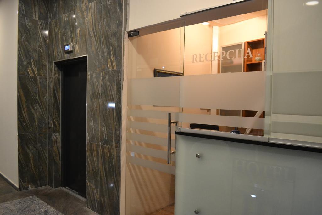 Hotel Istra Varaždin Extérieur photo