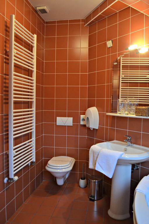 Hotel Istra Varaždin Extérieur photo